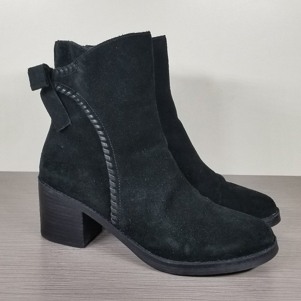 UGG Fraise Whipstitch Bow Ankle Bootie, Black Suede, Womens Size 11 / 42